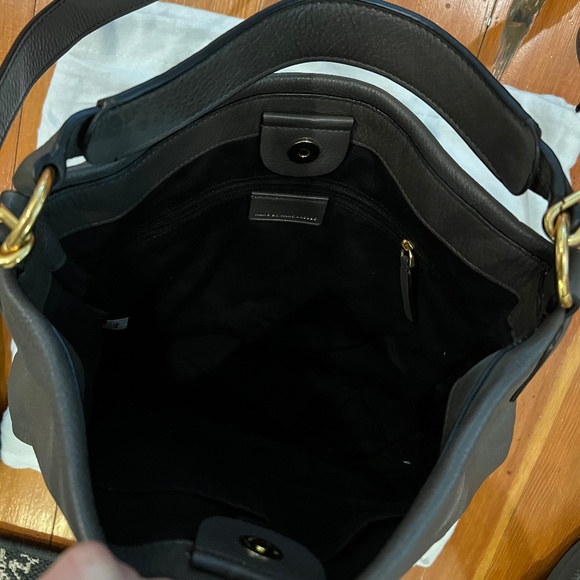 Brand New: Marc by Marc Jacobs Hobo Cross Body Purse Bag - Picture 2 of 6